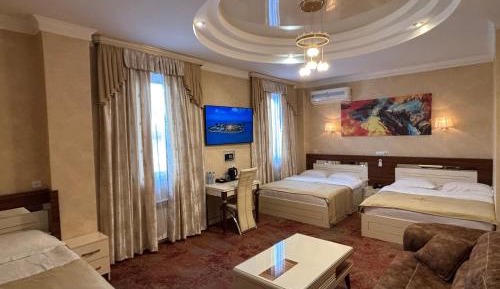 Classic Quadruple Room