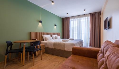 Studio Apartment