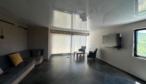 Quadruple Room with Terrace