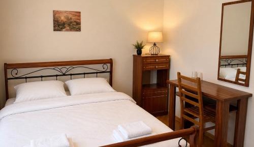 Triple Room with Mountain View