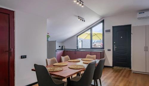Three-Bedroom Premium Apartment with Balcony