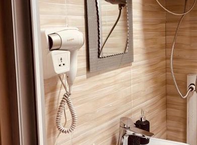 Triple Room with Shared Bathroom