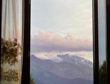 Twin Room with Mountain View