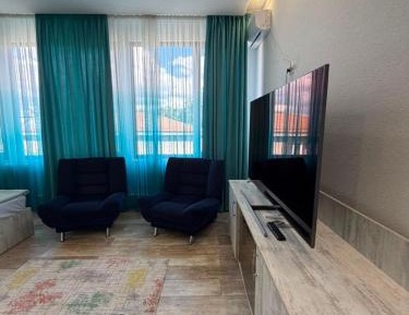 King Room with Pool View