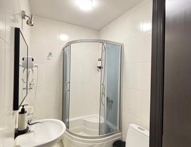 Deluxe Double or Twin Room with City View