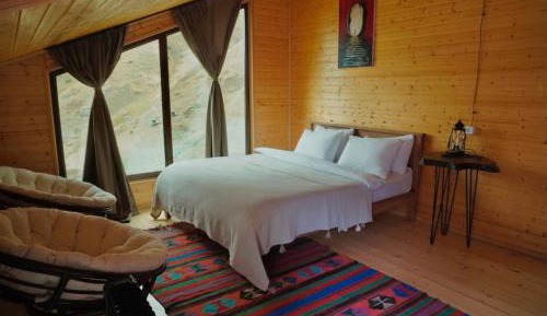 Double Room with Mountain View