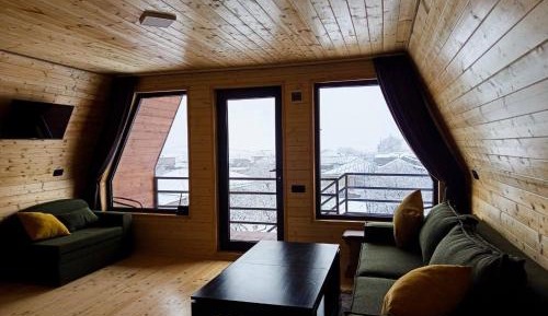 Family Room with Mountain View