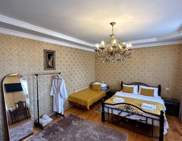 Deluxe Double Room with Extra Bed