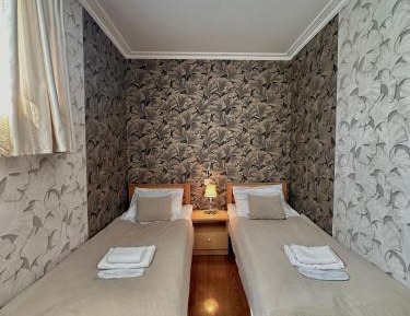 Triple Room with Bathroom