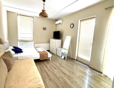 Deluxe Double Room with Extra Bed