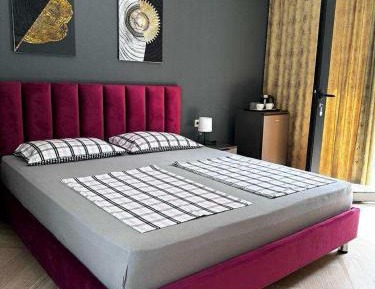 Double Room with Mountain View