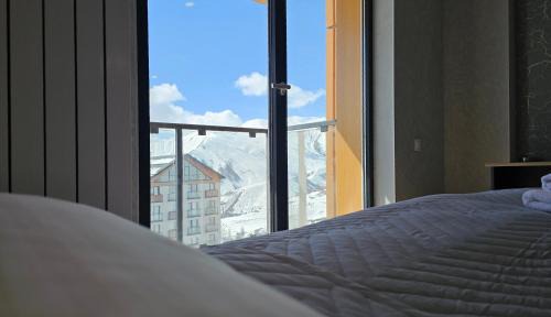 Studio Apartment with Balcony