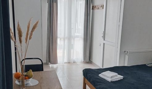 Studio Apartment with Balcony