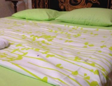 Economy Double Room with Shared Bathroom or Toilet