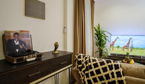 Apartment with Balcony