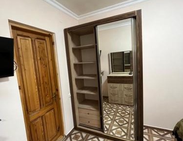 Apartment with Shower