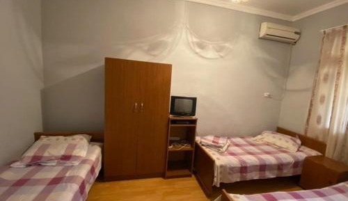 Triple Room with Shared Bathroom