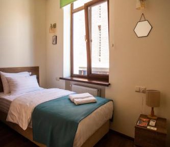 Large Single Room