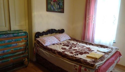 Double Room with Shared Bathroom