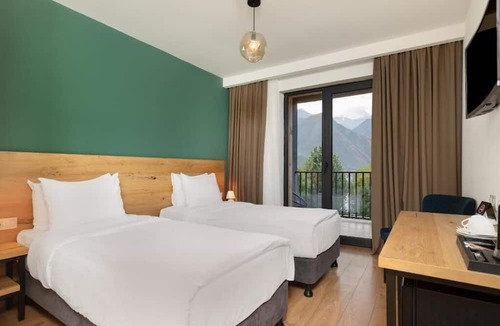 Stepantsminda Hotel | Intourist Kazbegi