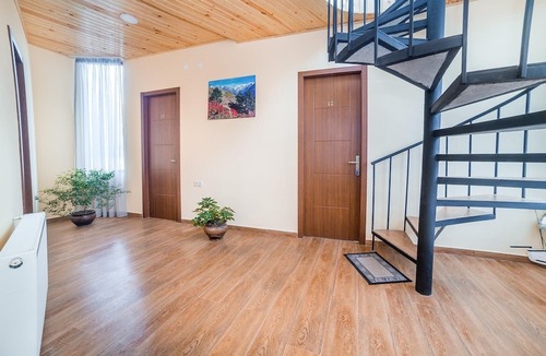 Bagvdanari House | gallery