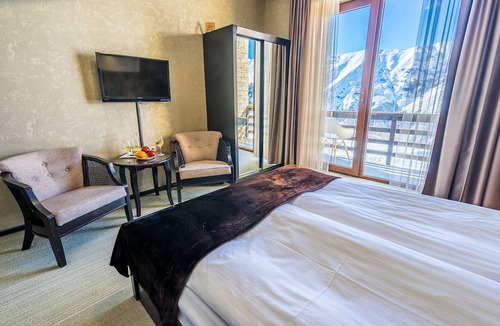 Kazbegi Hotel | Good Aura Hotel
