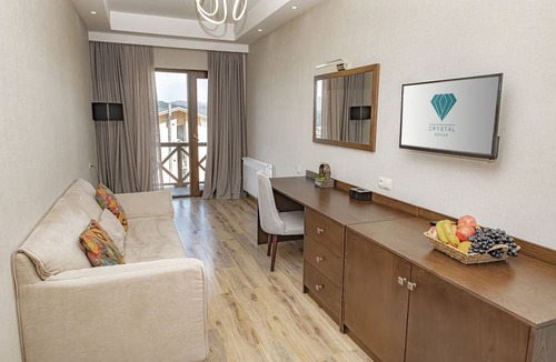 Bakuriani Hotel | Hotel and SPA Crystal