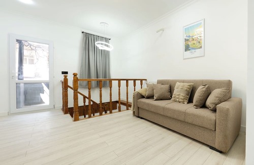 Chugureti House | The Sakartvelo House