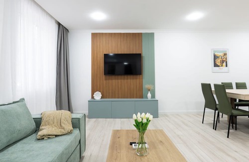 Chugureti House | The Sakartvelo House
