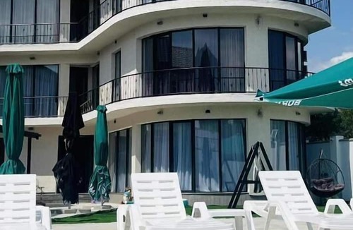 Vake-Saburtalo Hotel | Shato Mash