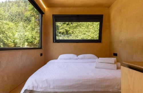 Telavi Hotel | Roombox Kisiskhevi