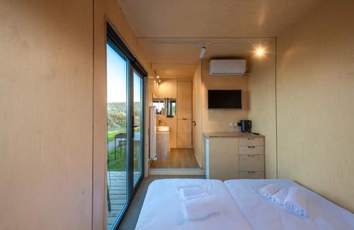 Telavi Hotel | Roombox Kisiskhevi