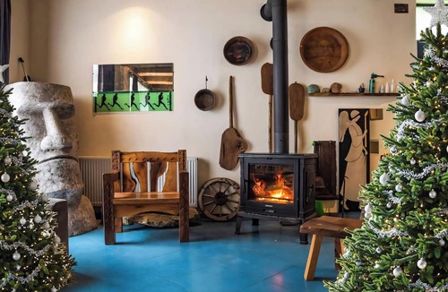 Bagvdanari Villa | Korte Hotel Sleeps 14 With Courtyard