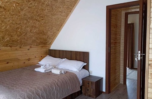 Stepantsminda Cottage | Mountain Flower cottage