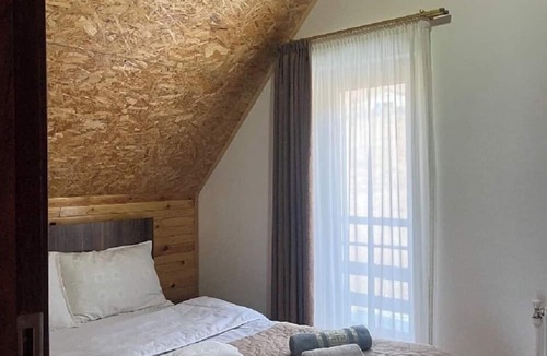Stepantsminda Cottage | Mountain Flower cottage