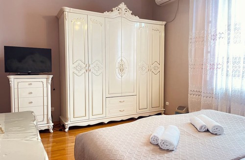 Sairme House | House of Warmth