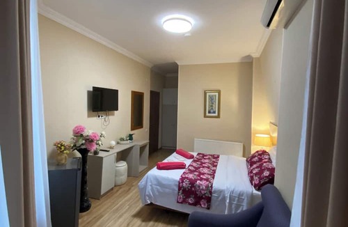 Tsqaltubo Hotel | Grand Central