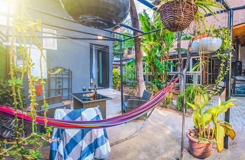 Chugureti Cabin | HB apartments Aghmashenebeli III
