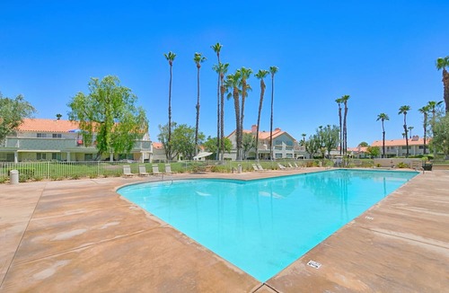 Palm Desert Condo | Stunning Palm Desert Getaway