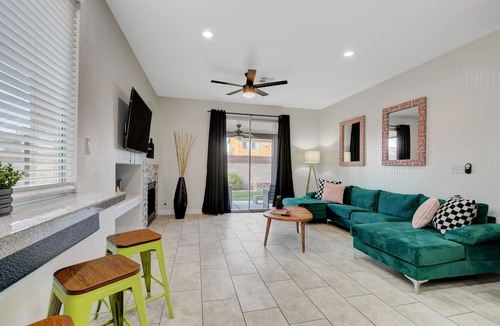 Silverado Ranch House | Near Las Vegas Strip and Airport: Games & Arcades- Southpoint less than 5 mins.