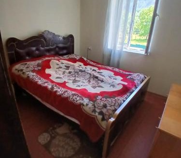 Lalkhori House | Guesthouse Bakho