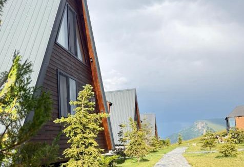 Racha-Lechkhumi and Lower Svaneti Ski Chalet | Seuri Cottages