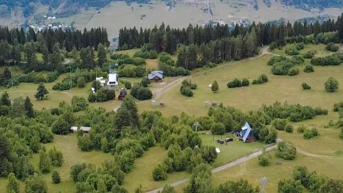 Bagvdanari Ski Chalet | Hatsvali Gate