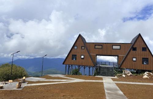 Racha-Lechkhumi and Lower Svaneti Apartment | Mravaldzali twins