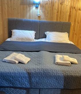 Roshka House | Guesthouse Akhieli