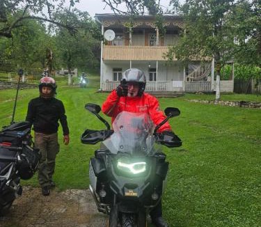 Tsageri Bed & Breakfast | Wooden Cottage ' Lailashi '