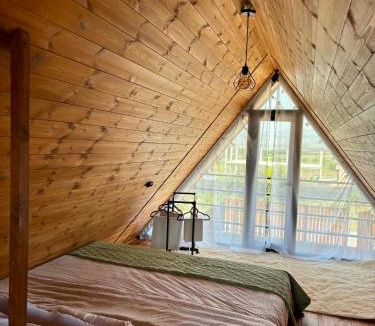 Tsilkani Ski Chalet | Horse Valley Cottage