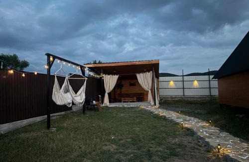 Tsilkani Ski Chalet | Horse Valley Cottage