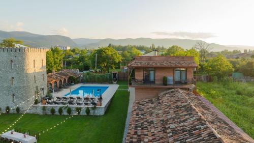 Vedzebi Hotel | Giorgi Ushikishvilis Chateau-Marani