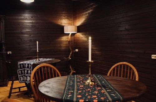 Ambrolauri Hotel | Dakidula - დაკიდულა